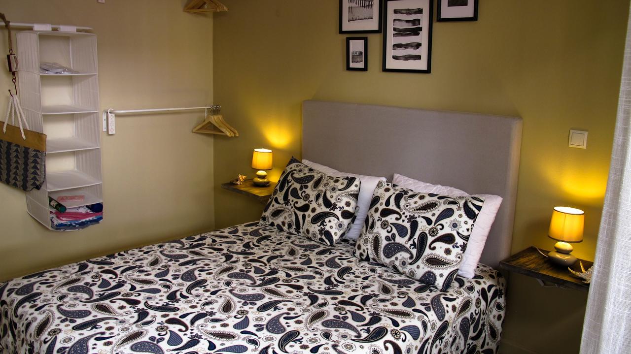 Rhodes Backpackers Boutique Hostel And Apartments Rhodes City Exterior foto